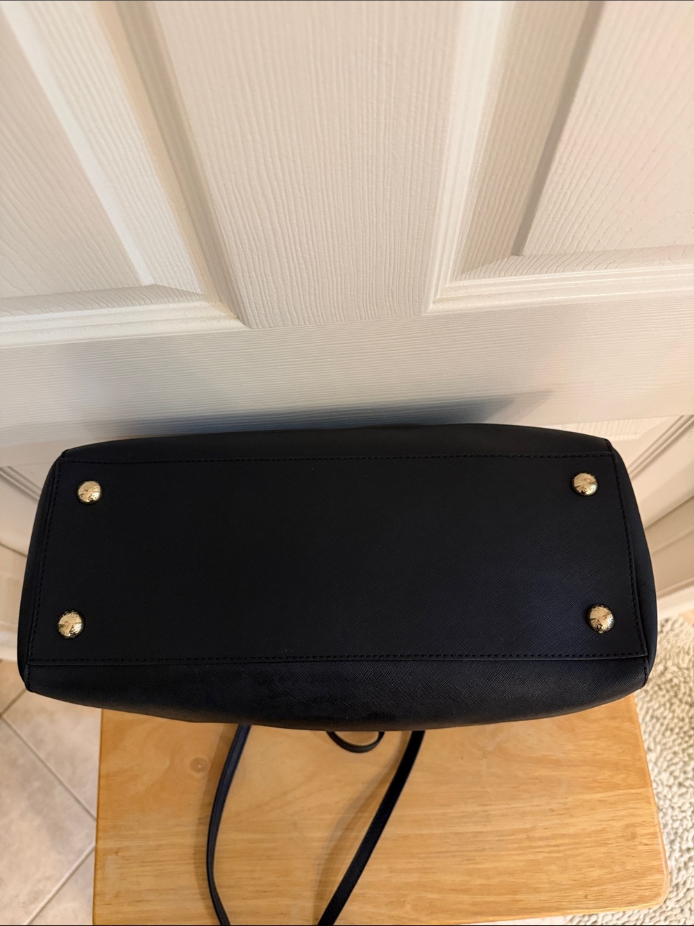 Michael Kors Large Black Leather Bag with Gold Accents - Picture 6 of 14